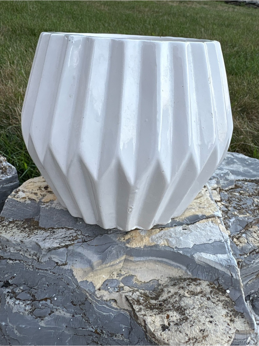 White Geometric Ceramic Planter - Modern Home Art
